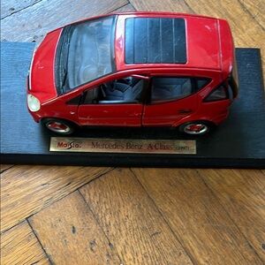 Maisto Mercedes Benz A-Class Model Car